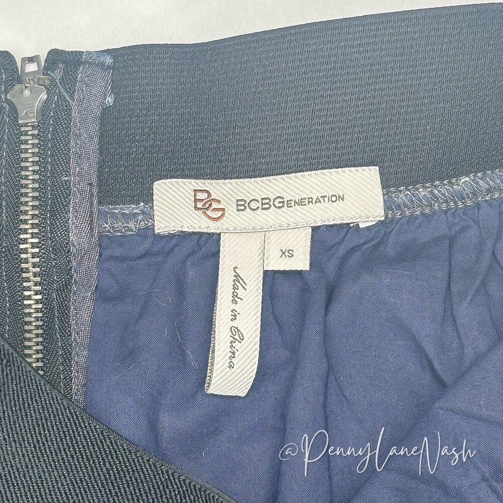 Bcbgeneration Chambray Ruffle Hem Mini Skirt Size… - image 3